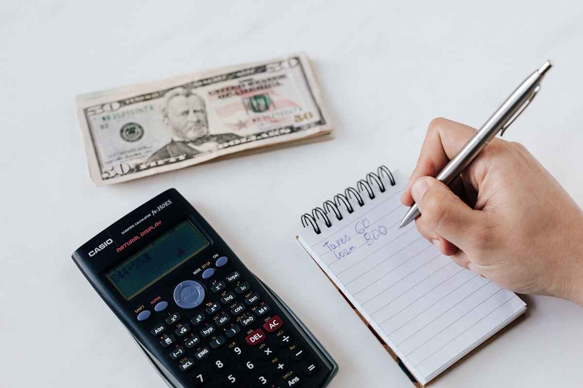 taking notes strategically to generate passive income